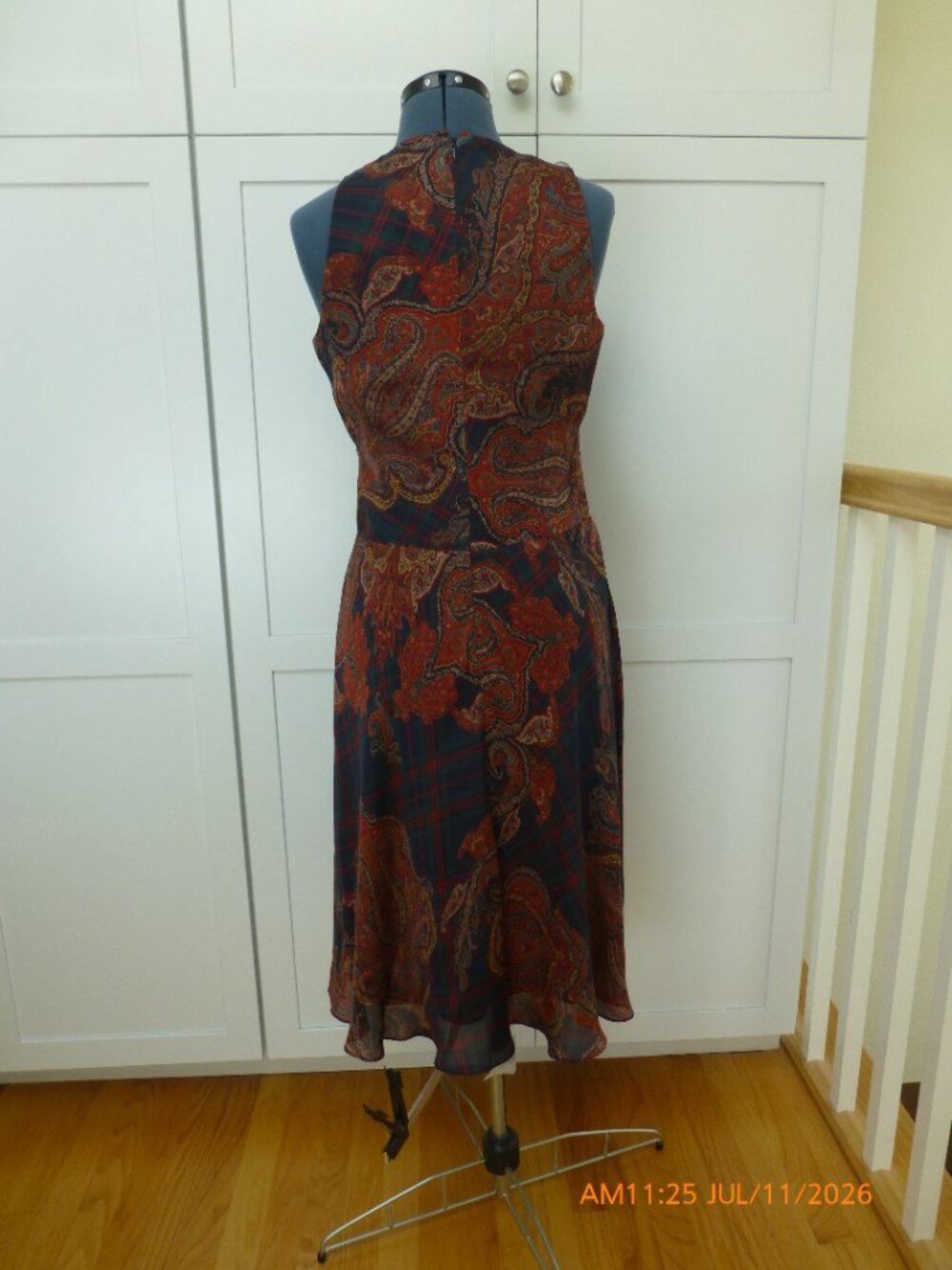 Lauren Ralph Lauren 100% Silk Paisley Plaid Sleeveless V Neck Dress Women Size 8 - Picture 3 of 11